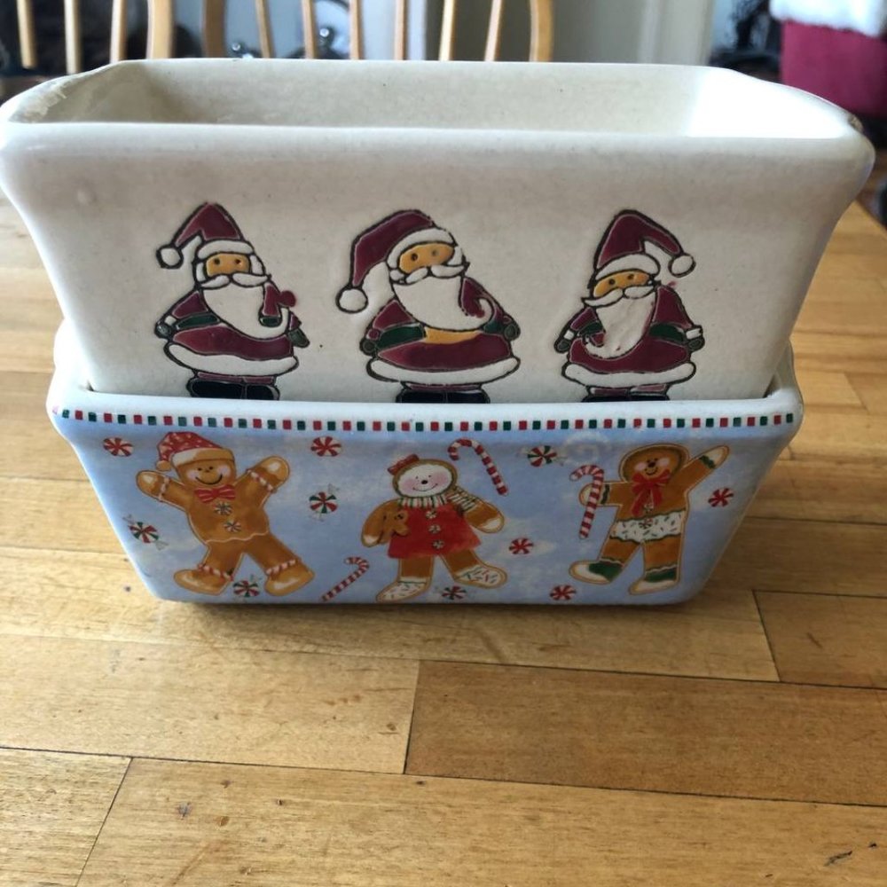 Set of 2 Vtg Nantucket Christmas Themed Mini Bread Stoneware Loaf Baking Dish